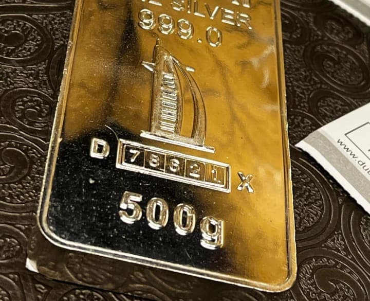Dubai bar